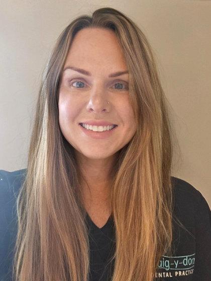 Nicole Thompson - Dental Nurse